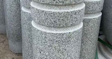 马鞍山 芝麻白花岗岩挡车柱、隔离柱多少钱