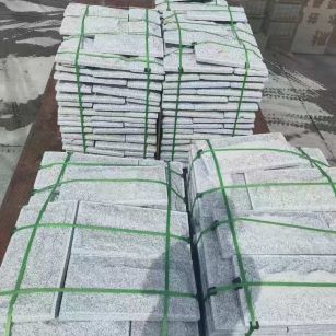 马鞍山 芝麻白蘑菇石装车出货