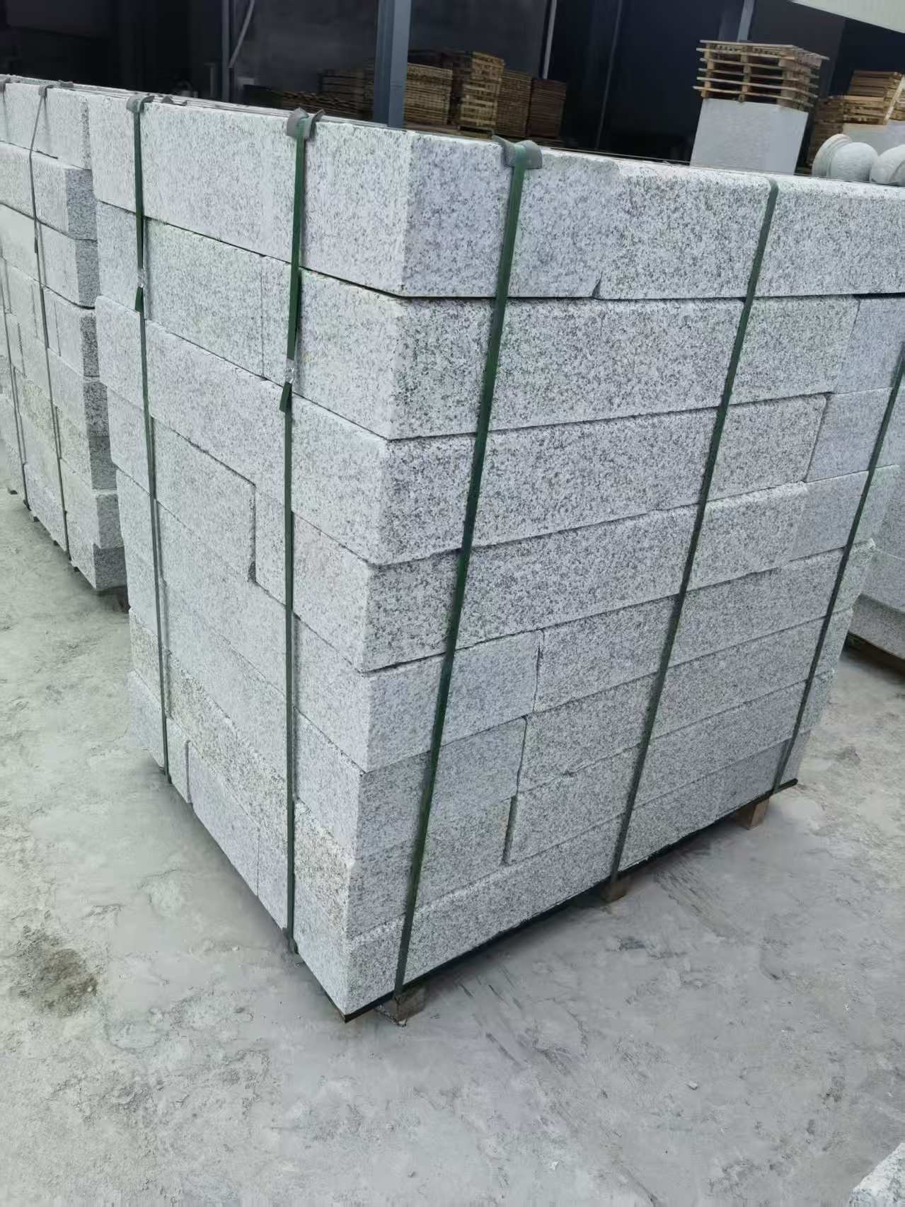 马鞍山 芙蓉白火烧两面路沿石